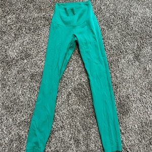 Lululemon Kelly Green Leggings